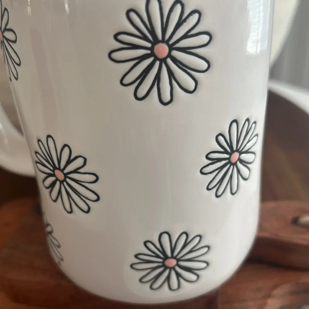 💕Rae Dunn Cute.MOM MUG💕
